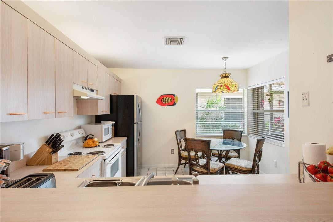 Crystal Key Pointe - Residential