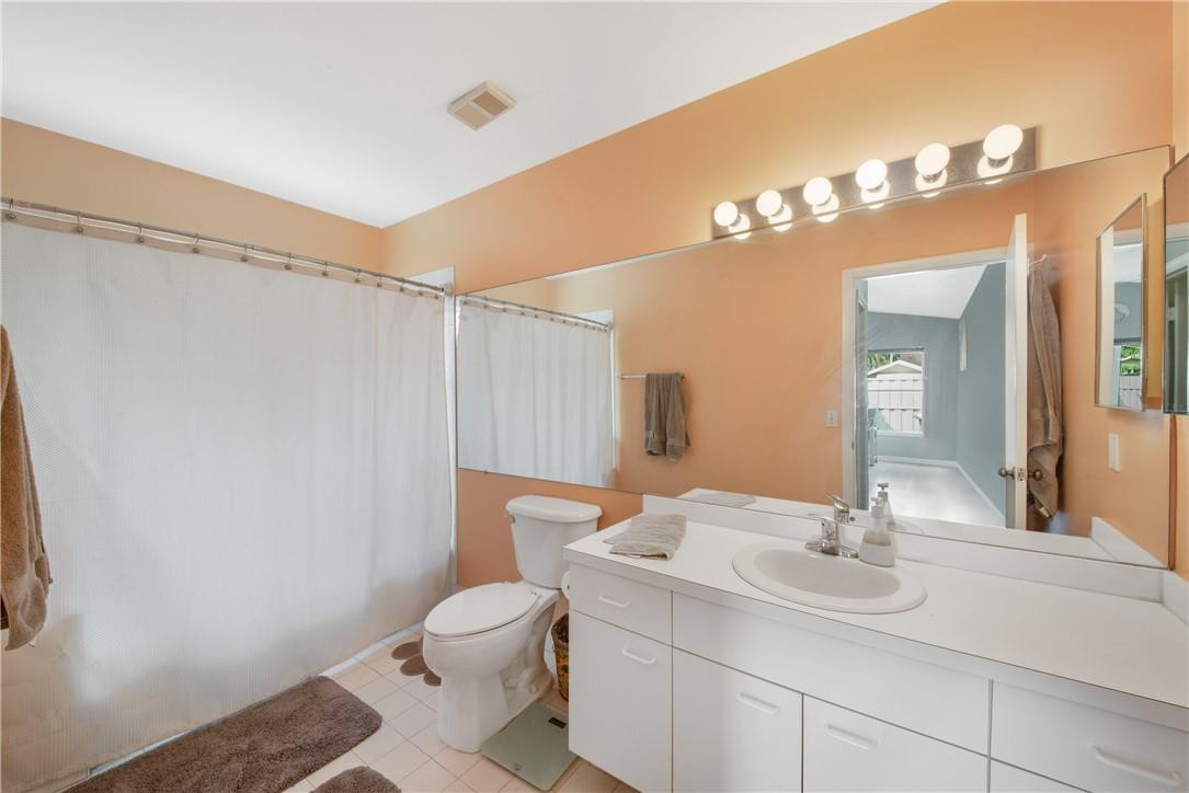 Crystal Key Pointe - Residential