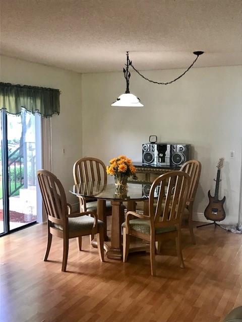 RACQUET CLUB APTS - Residential