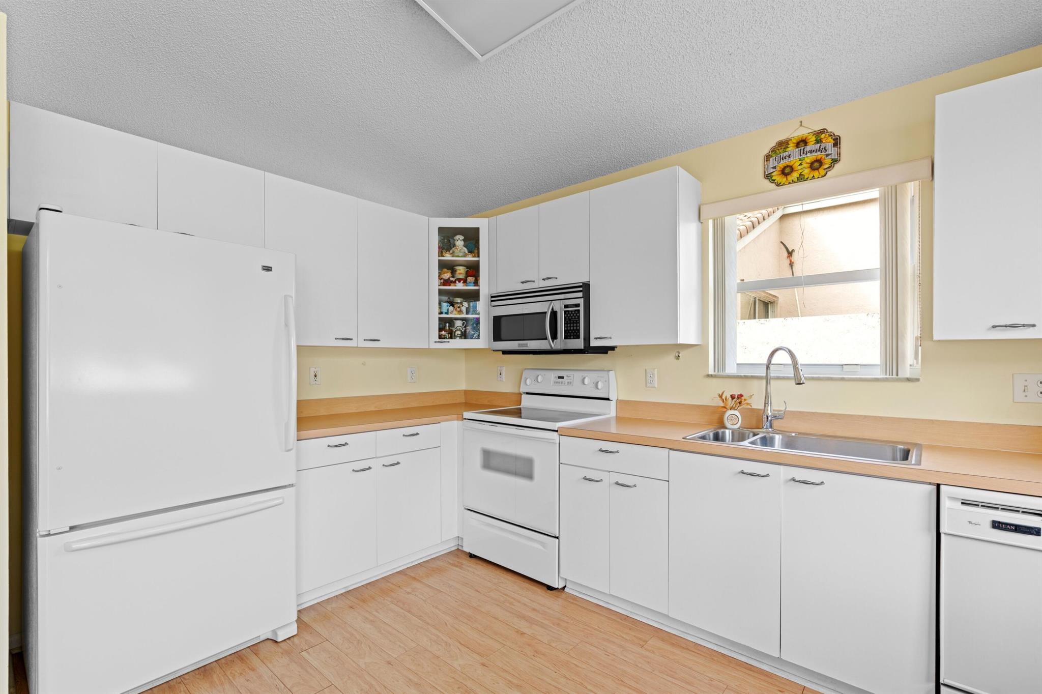 Canary Bay - Residential