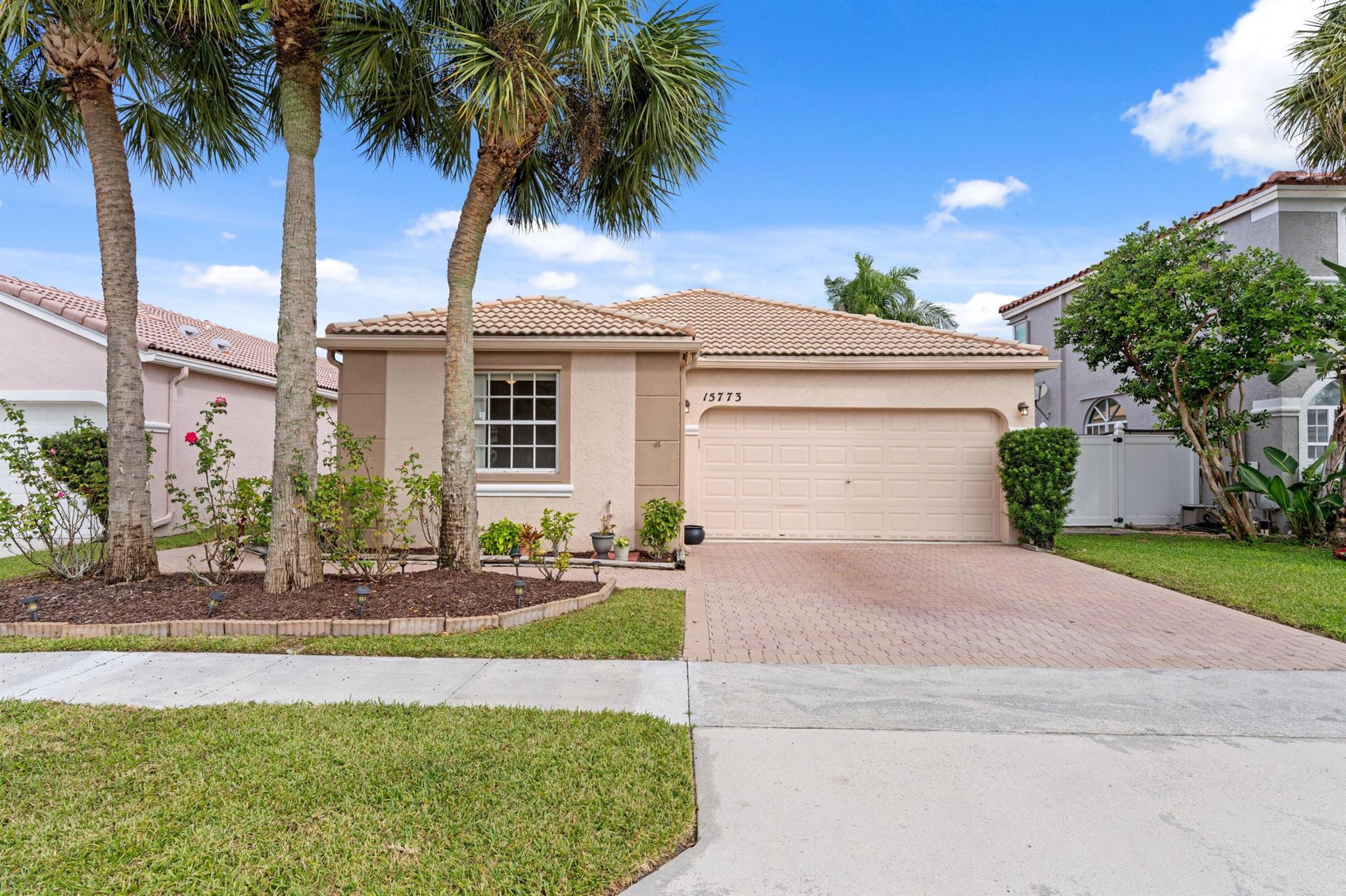 Canary Bay - Residential