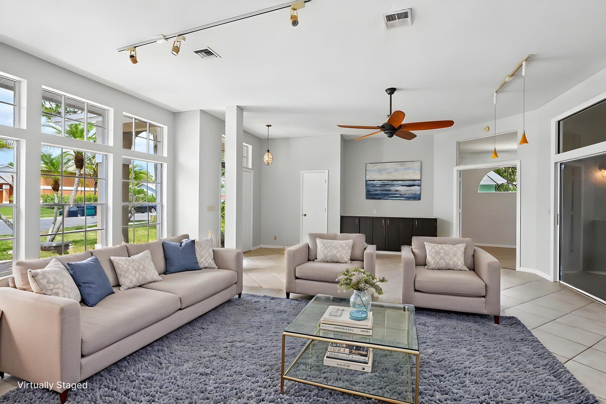 160 Royal Pine Circle S