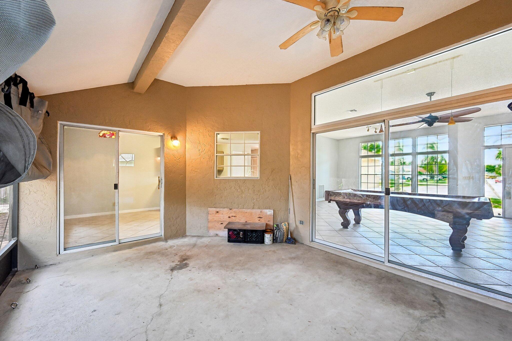 ROYAL PINES EST - Residential