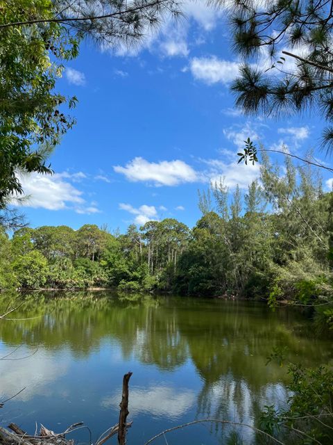 Unimproved Land in Loxahatchee Groves FL 1471 A Road 5.jpg