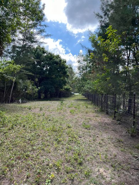 Unimproved Land in Loxahatchee Groves FL 1471 A Road 13.jpg