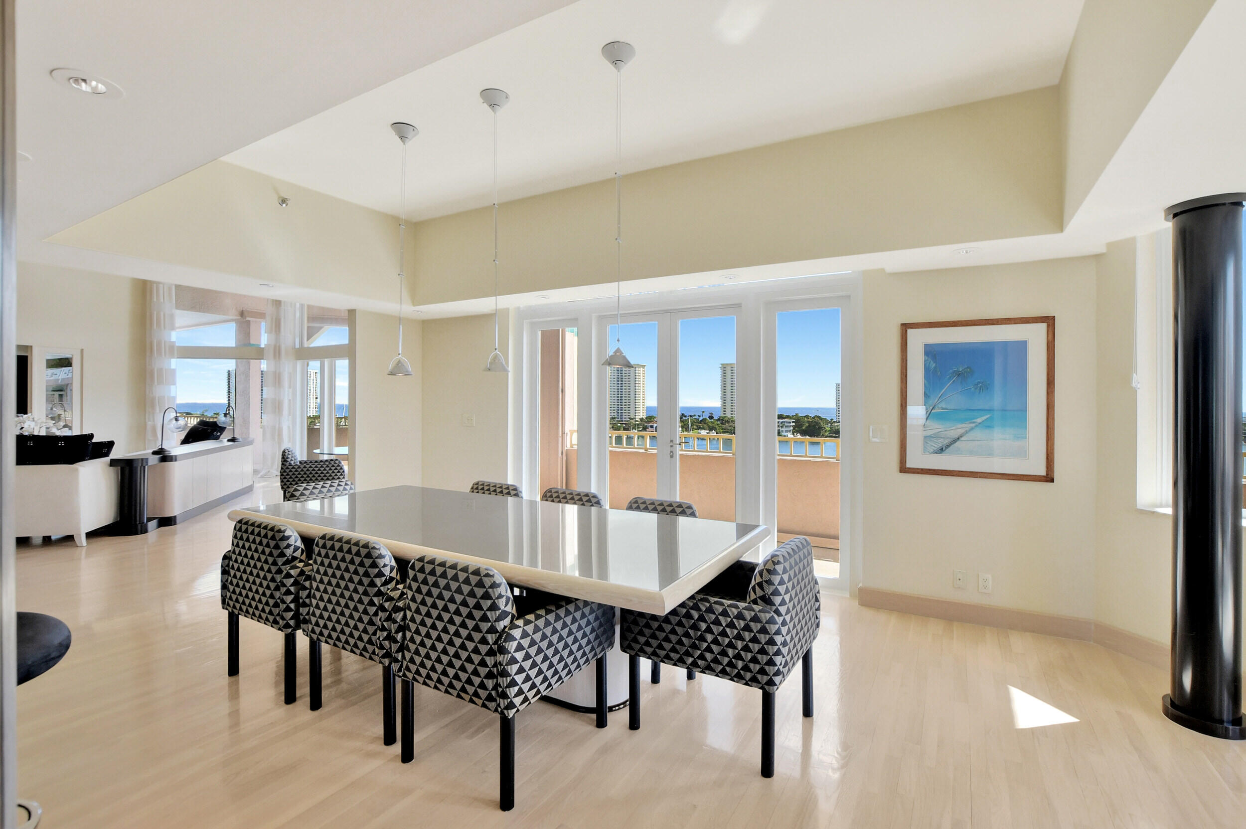 Mizner Tower - Residential