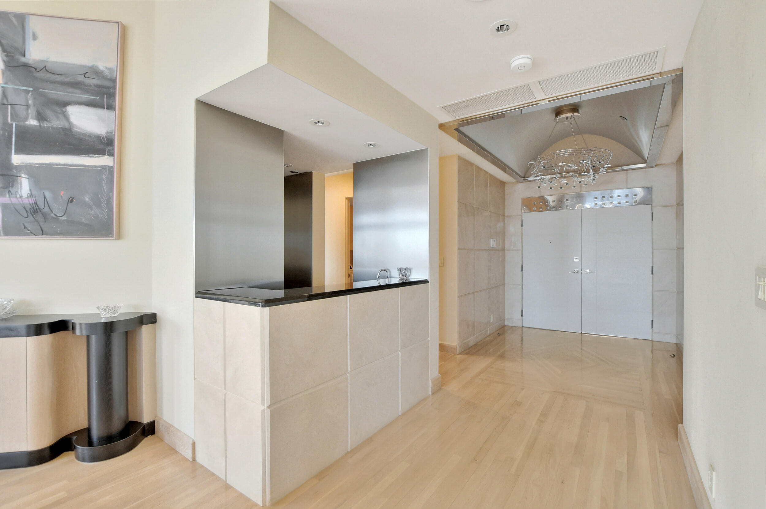 Mizner Tower - Residential