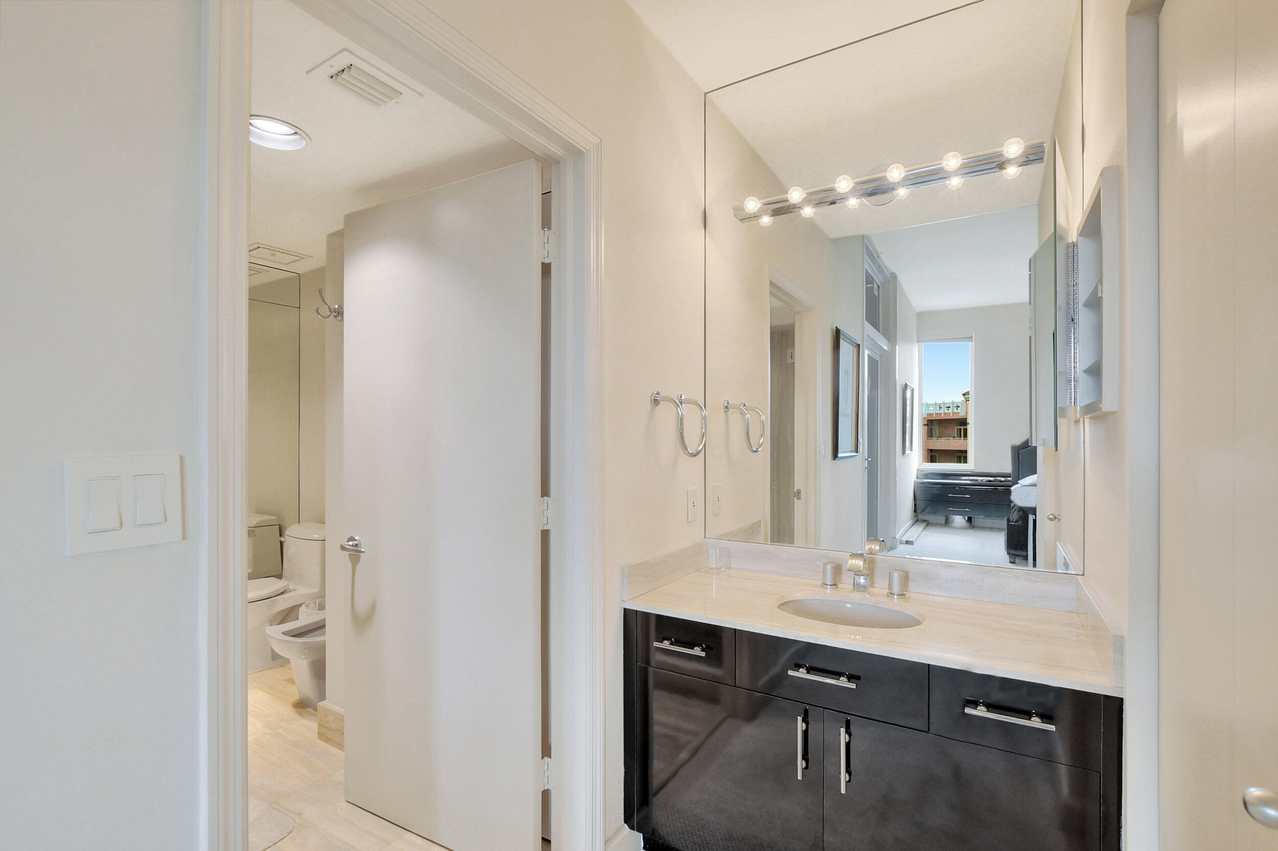 Mizner Tower - Residential