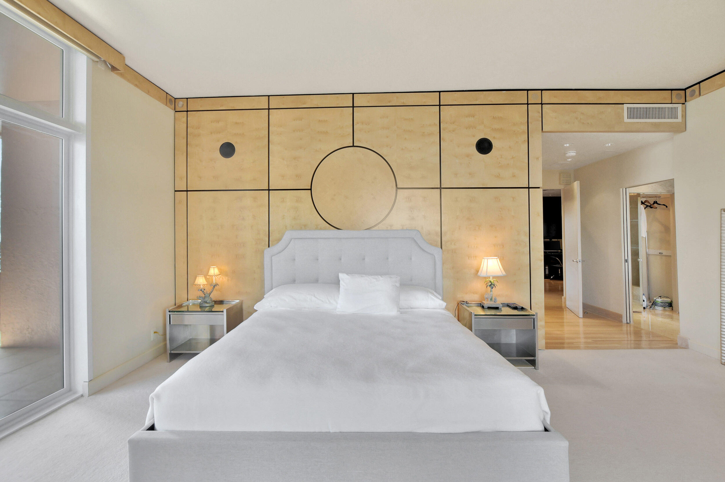 Mizner Tower - Residential