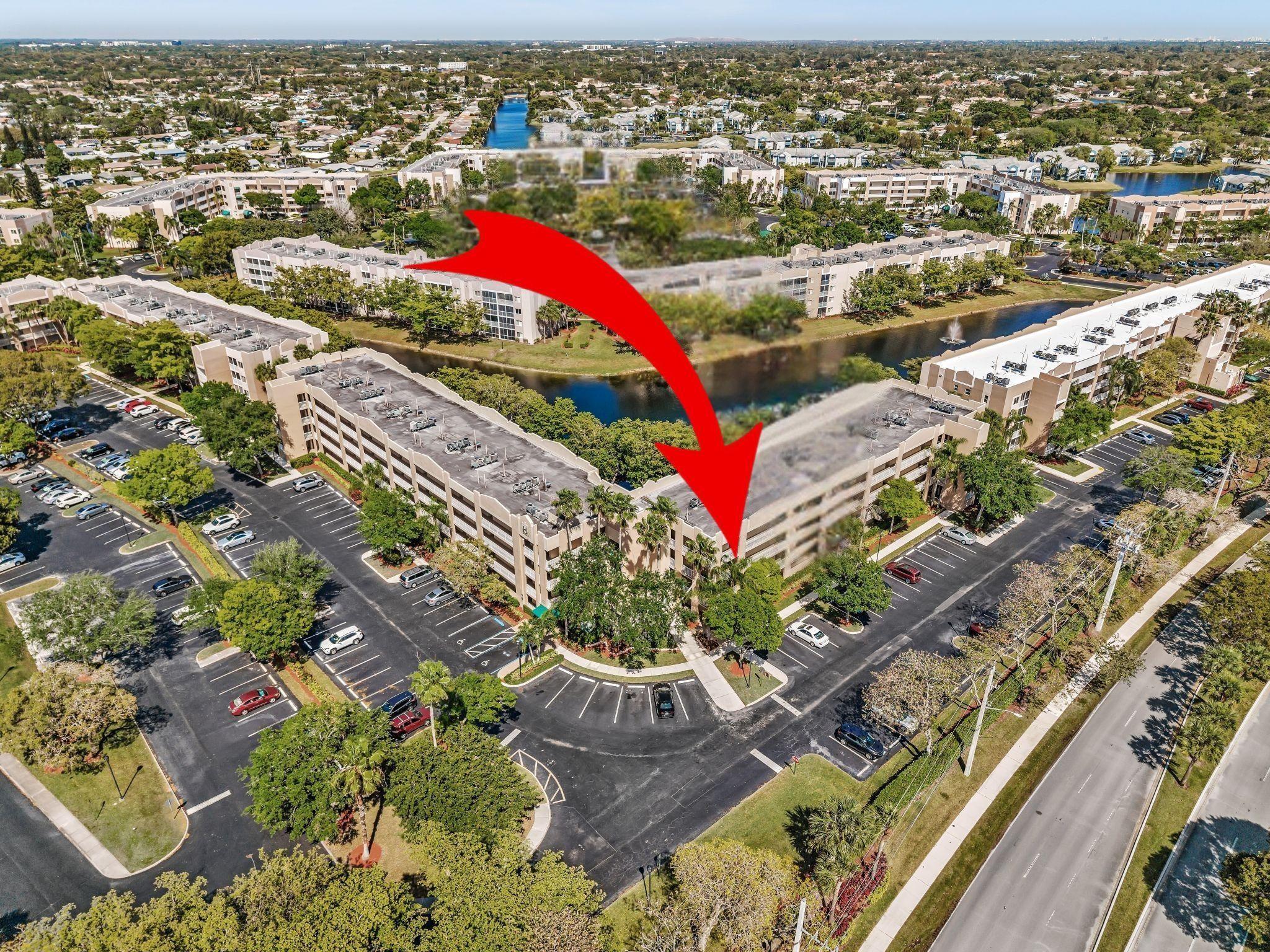 Rere find*Corner*Lovely home hardly occupied*Spectacular* 2-bed, 1.5-bath condo with magnificent WATER VIEW is in the desirable Weldon community. This unique home features a gorgeous, open-plan kitchen with new white cabinets & granite countertop overlooking the living/dining area and screened balcony. Top-of-the-line stainless steel appliances. Beautiful tile flooring in the living area—stunning wood flooring in the beds. The master suite offers walk-in closets. An ample layout & an excellent split floorplan. New closet doors in the 2nd bed. & hallway closet. Light & bright. Large sliding doors stack away to enhance your private & relaxing balcony—parking is next to the unit. Enjoy the amenities of Kings Point, including a state-of-the-art performing arts center, craft room, and theater.