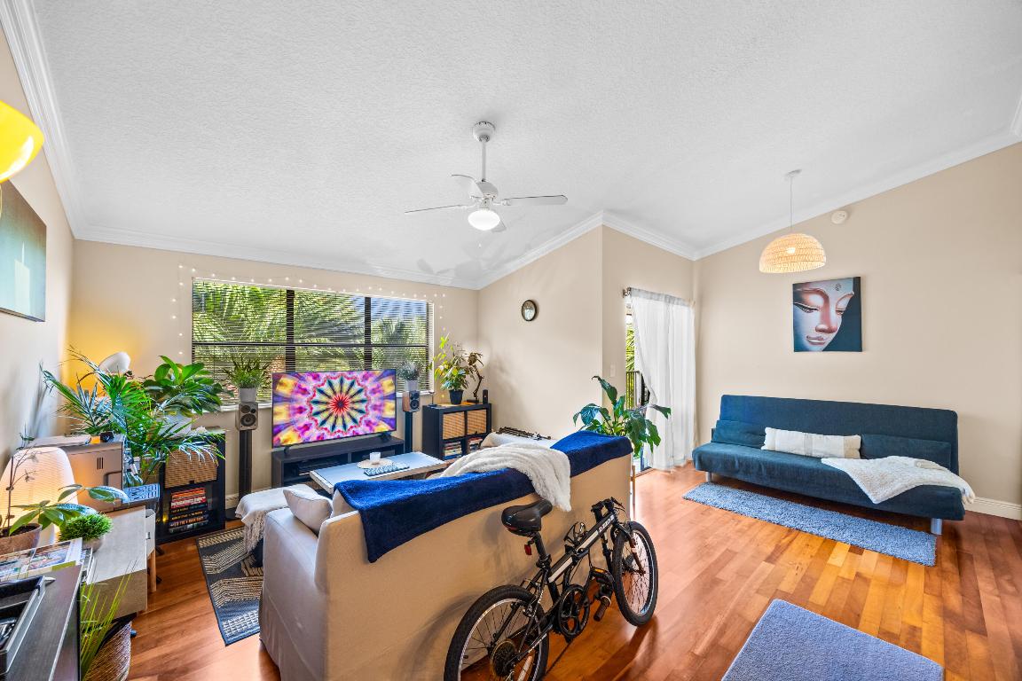 550 S Park Road 31-8