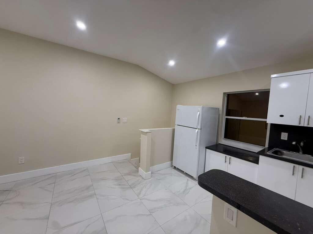 IDEAL HOMES NO 6 - Residential Lease