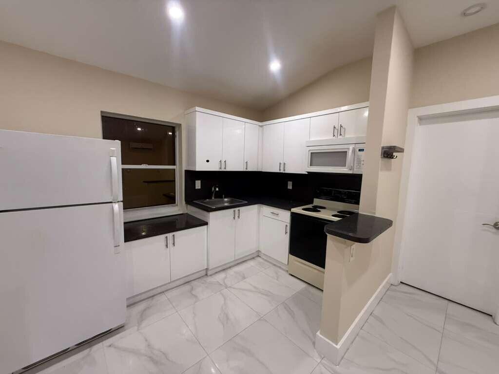 IDEAL HOMES NO 6 - Residential Lease