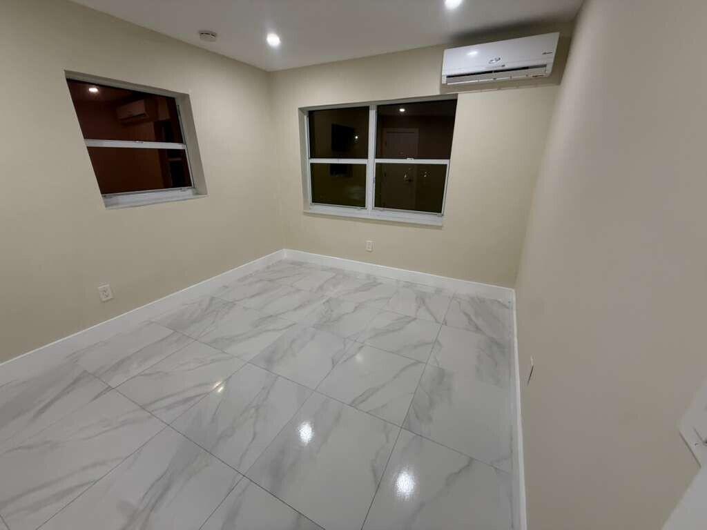 IDEAL HOMES NO 6 - Residential Lease