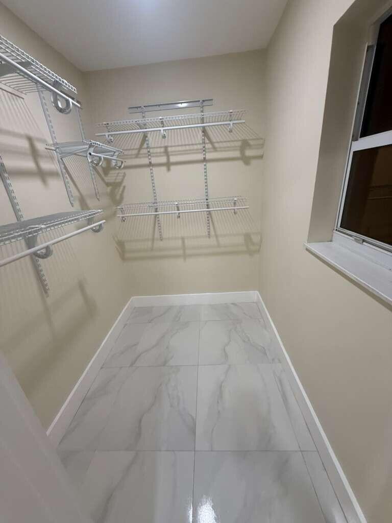 IDEAL HOMES NO 6 - Residential Lease