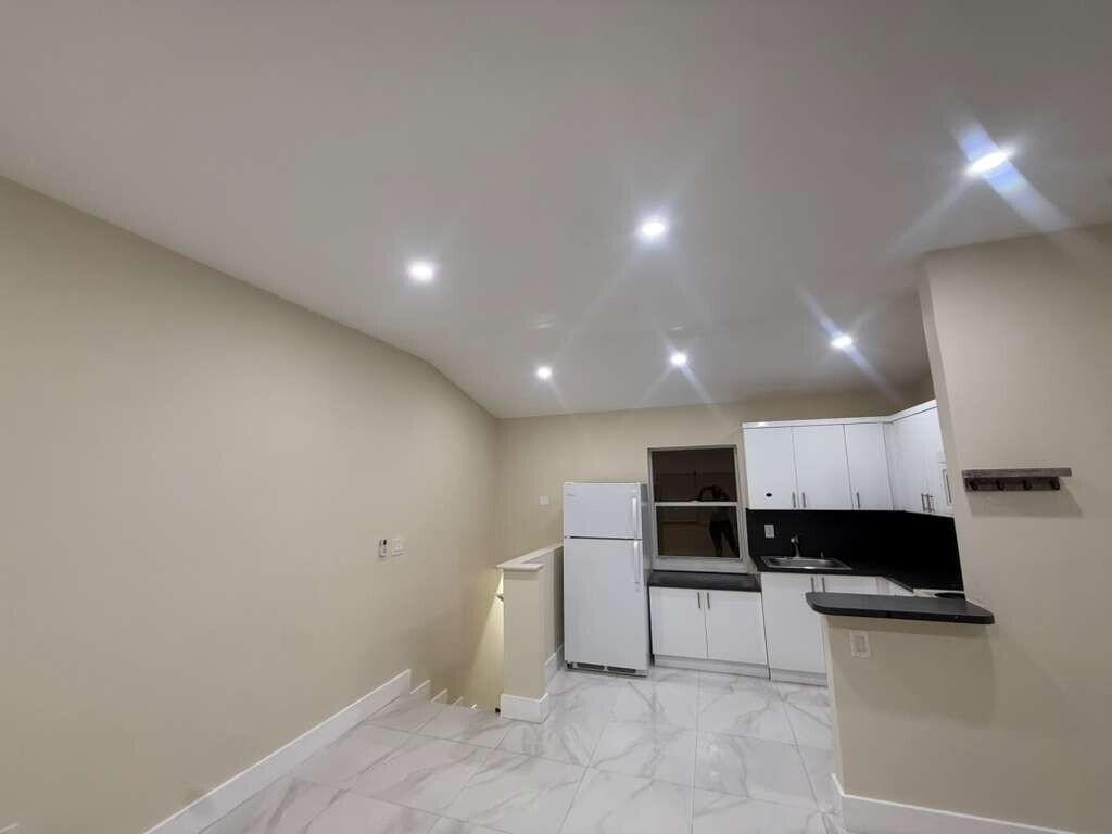 IDEAL HOMES NO 6 - Residential Lease