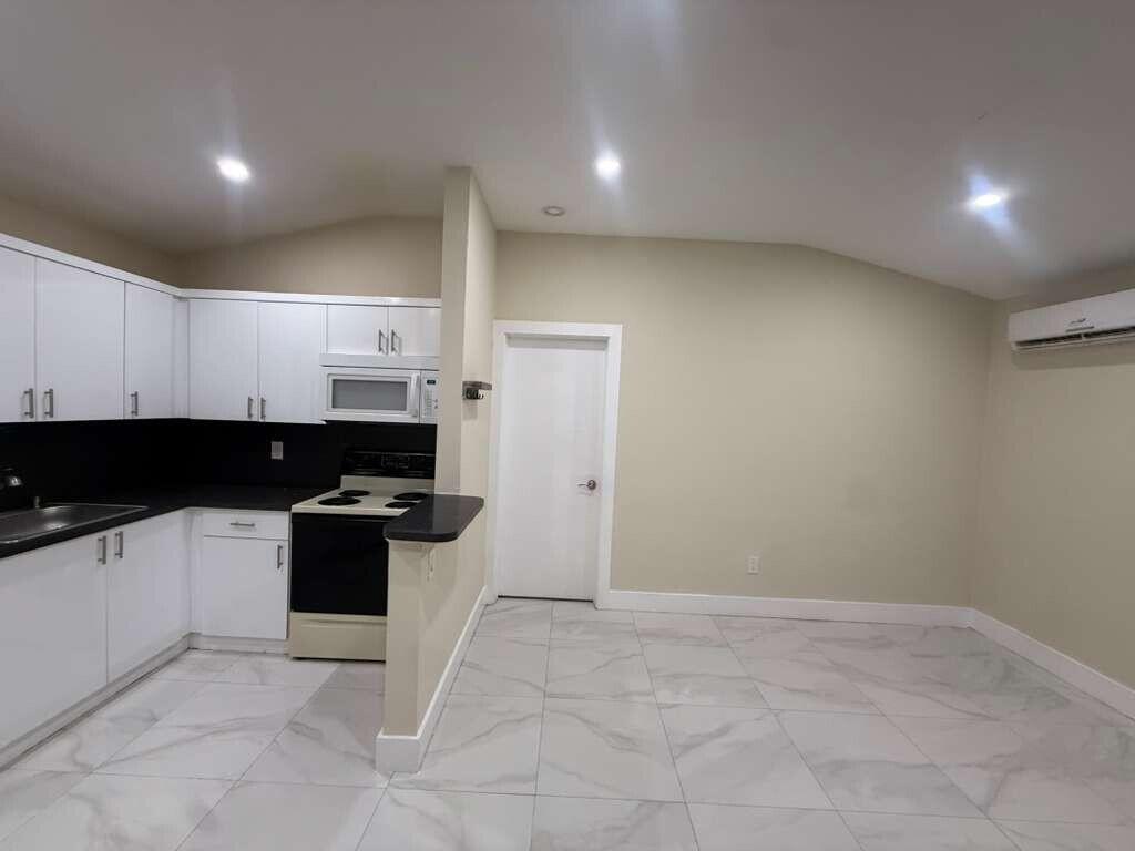 IDEAL HOMES NO 6 - Residential Lease