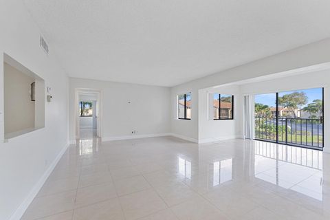 537 Shady Pine Way Greenacres FL 33415