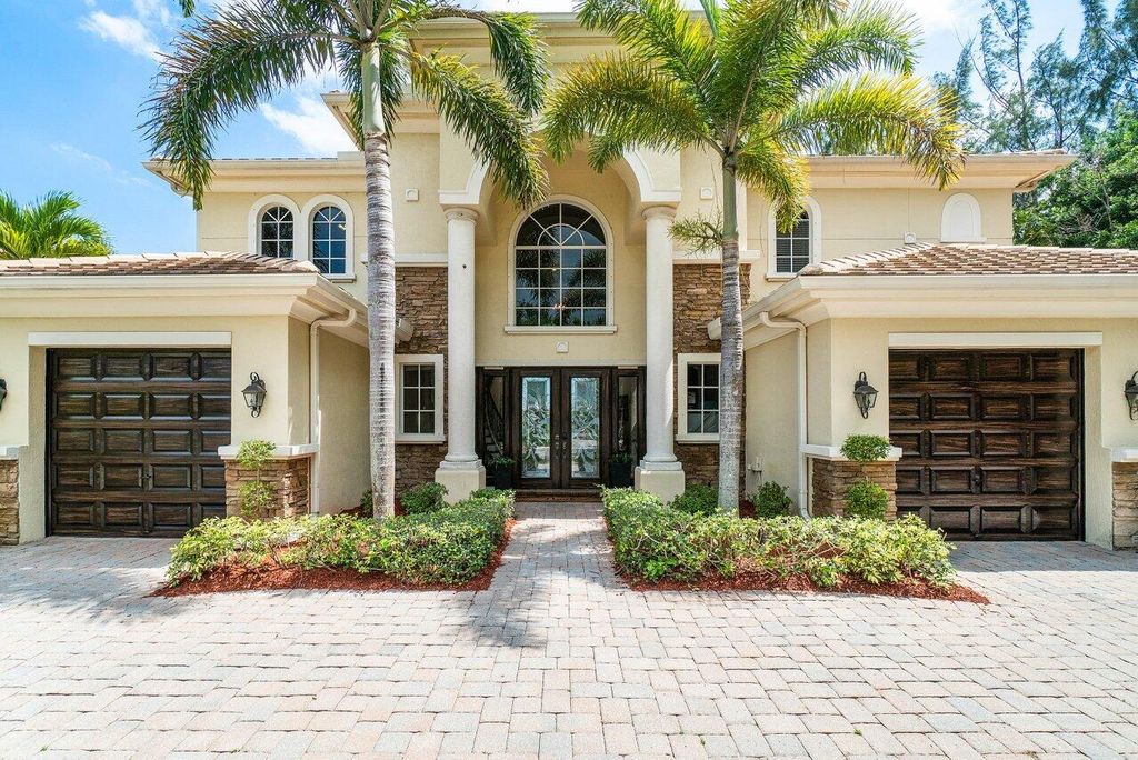 Photo of 509 Edgebrook Lane, Royal Palm Beach, FL 33411 (MLS # R10801894)