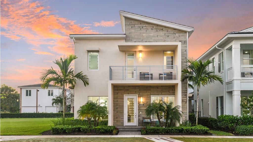 Photo of 1237 Faulkner Terrace, Palm Beach Gardens, FL 33418 (MLS # R10752934)