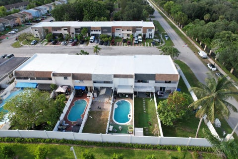Tiny photo for 9054 NW 35TH Place, Sunrise, FL 33351 (MLS # B26071058)