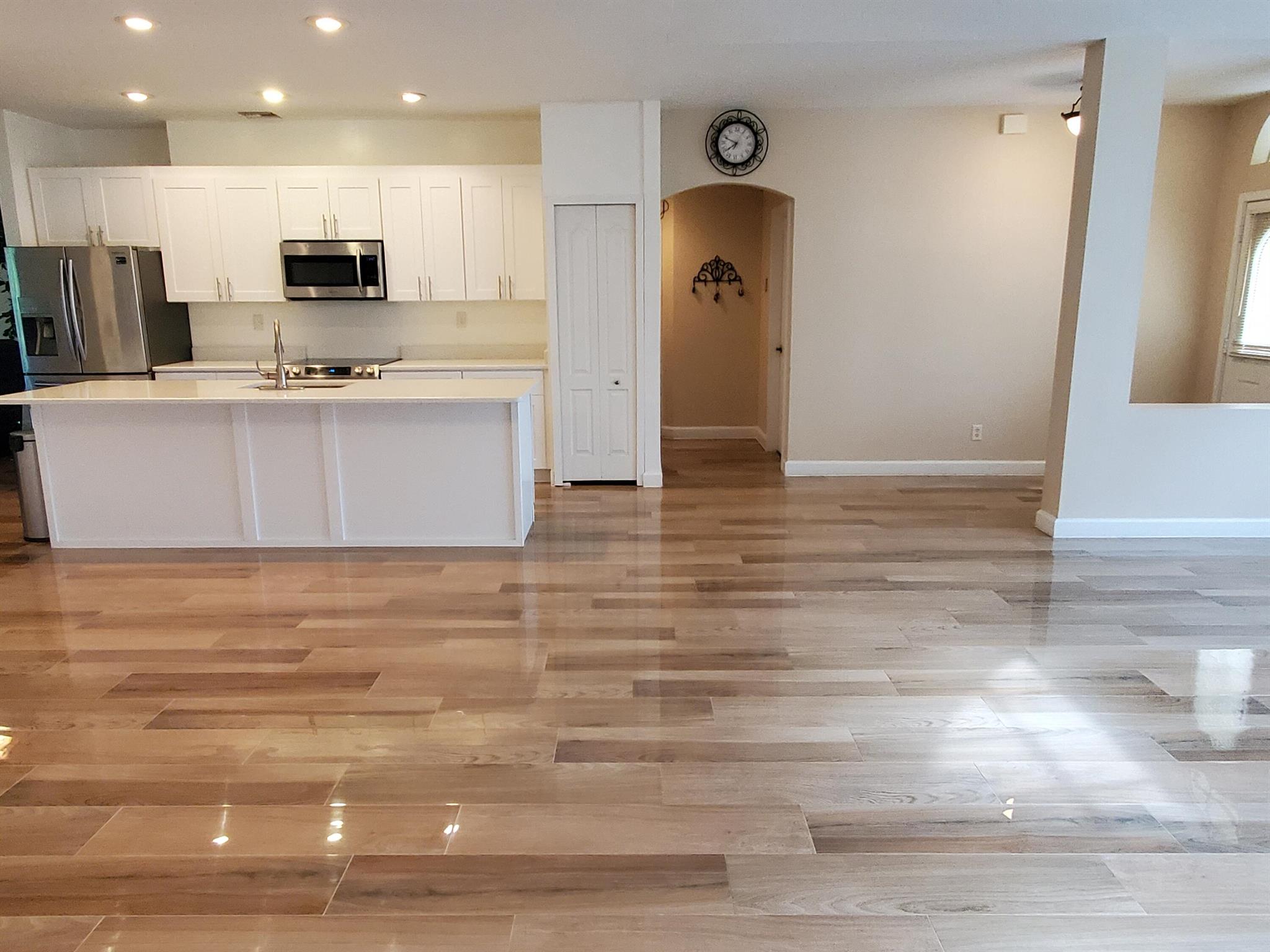 OLEANDER PINES - Residential