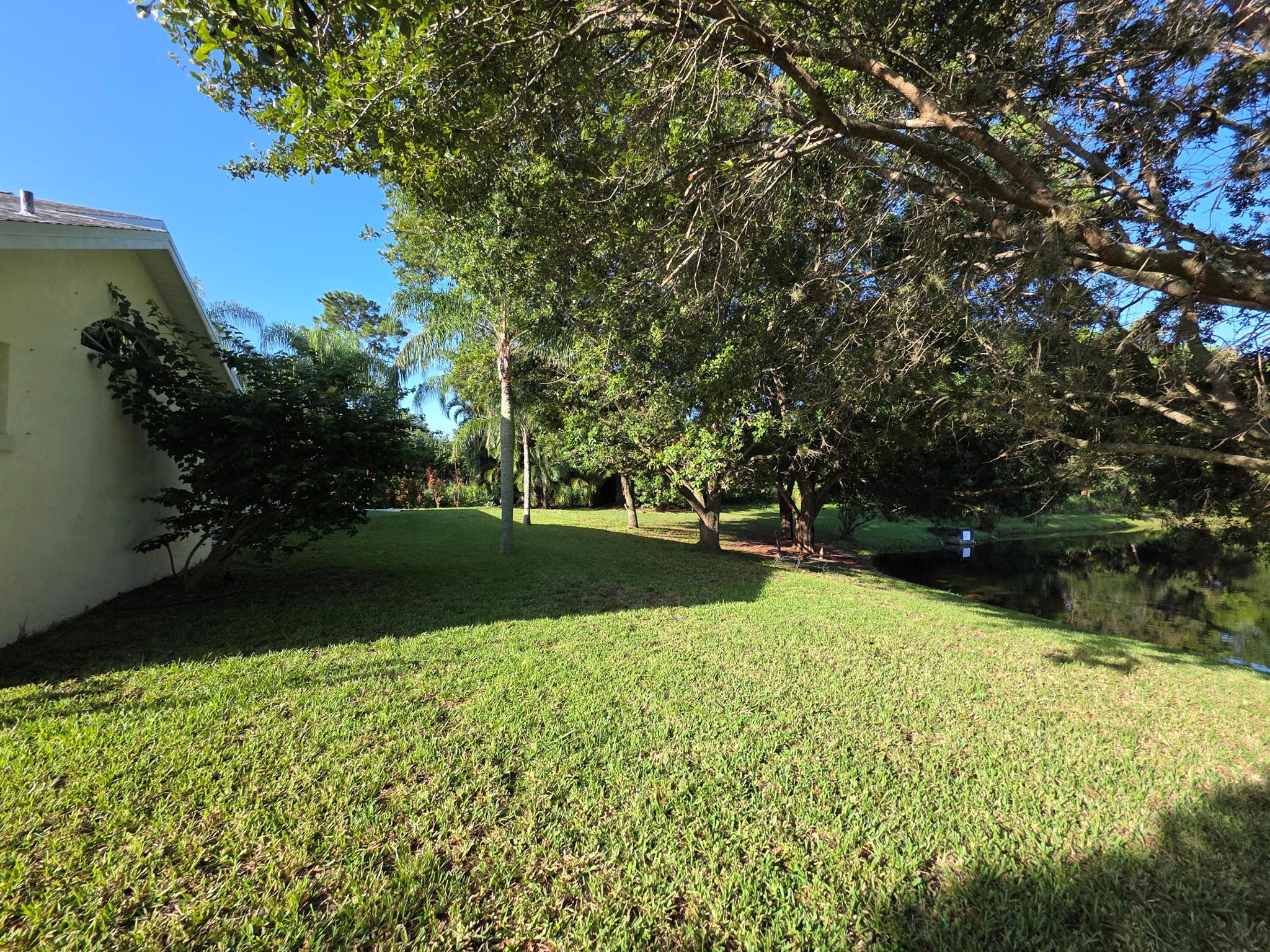 OLEANDER PINES - Residential