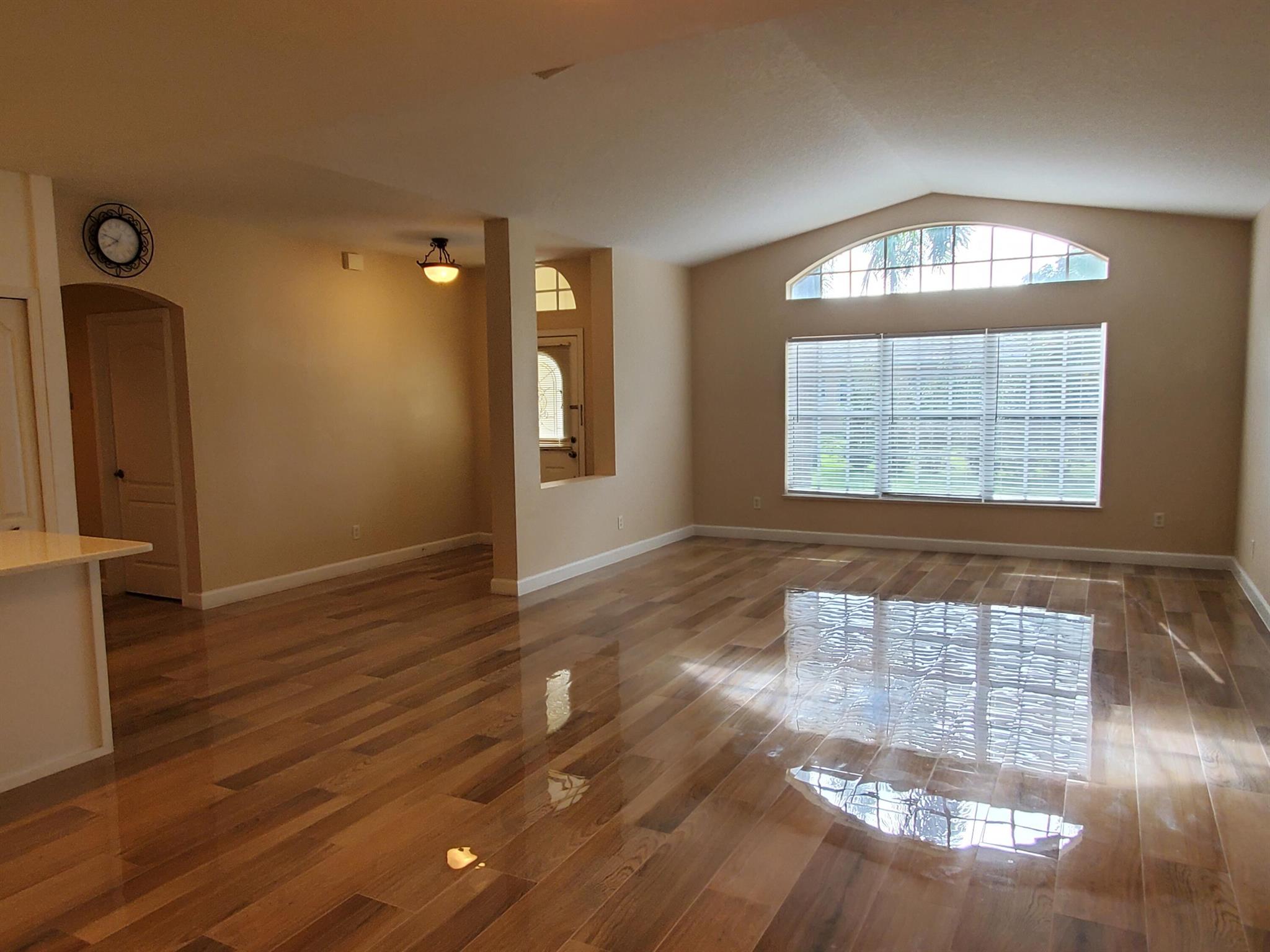 OLEANDER PINES - Residential