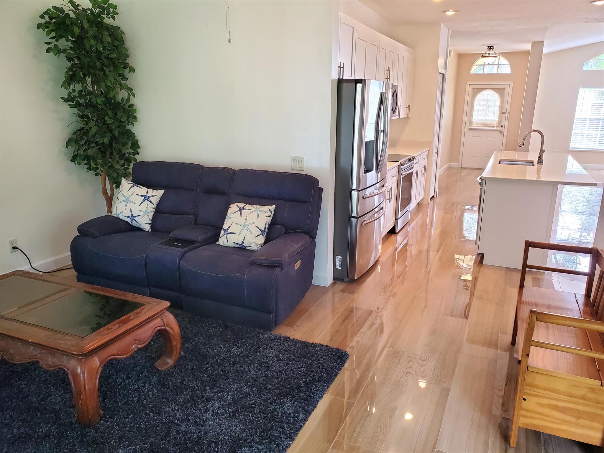 OLEANDER PINES - Residential