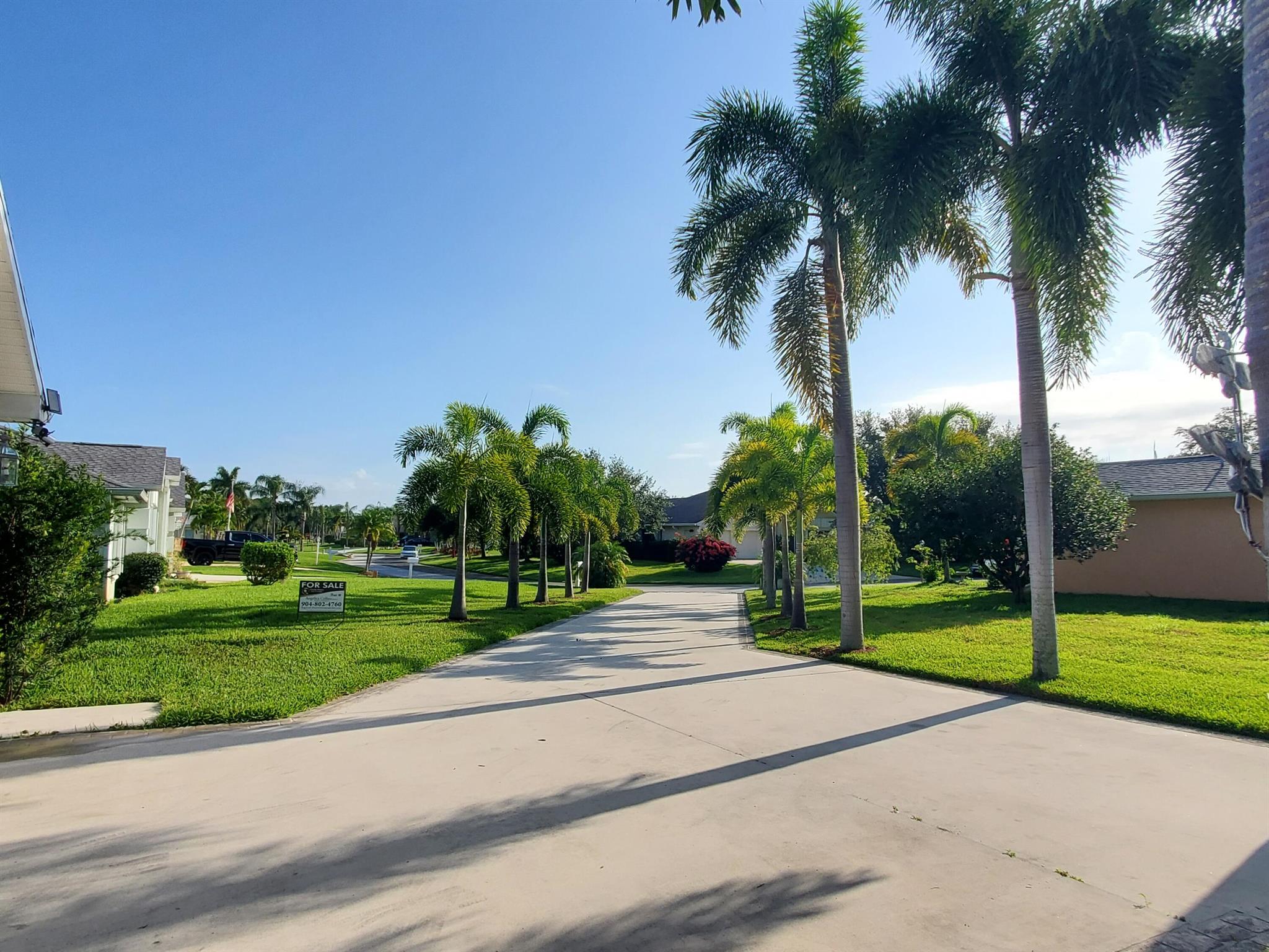 OLEANDER PINES - Residential