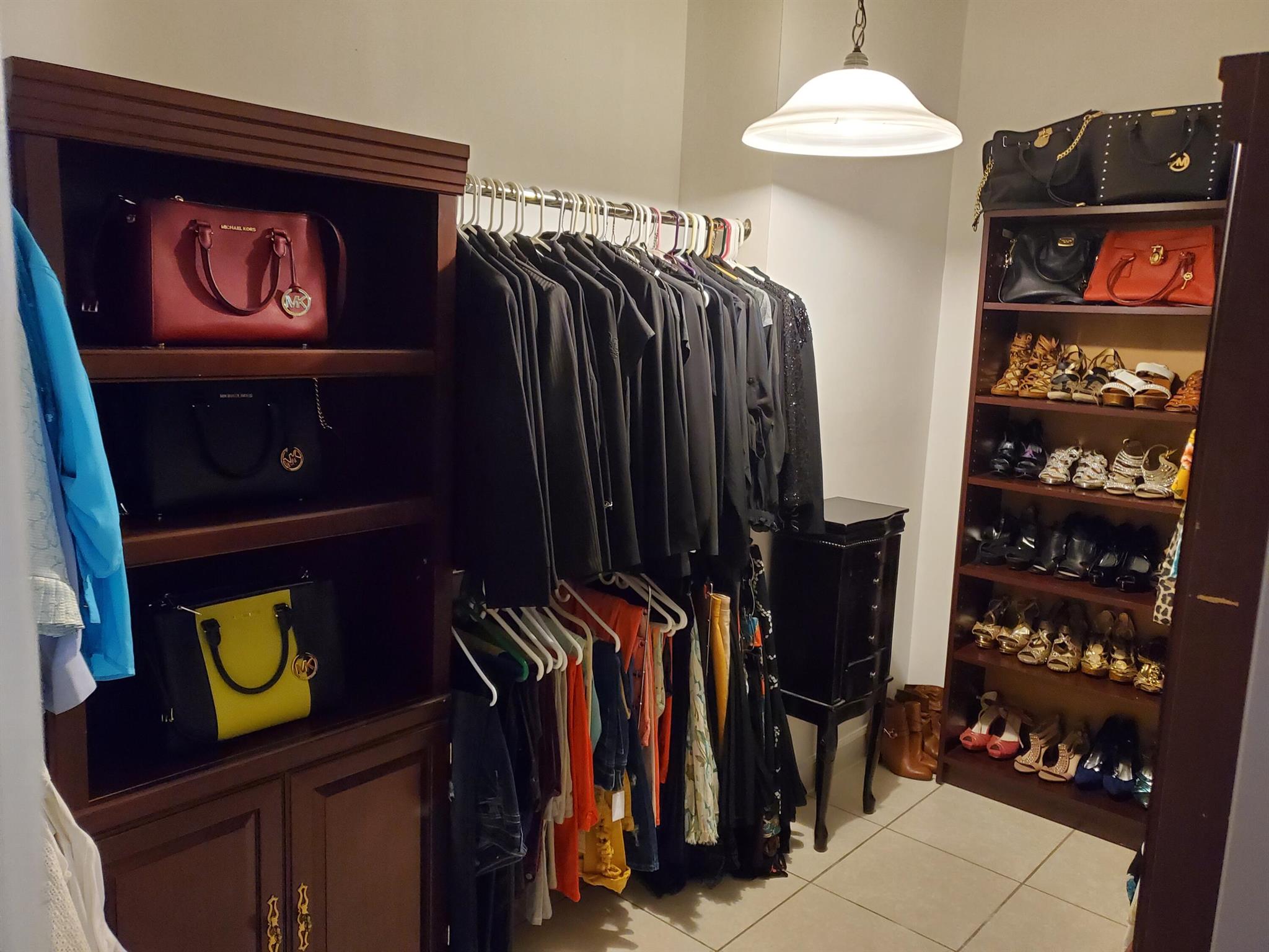 OLEANDER PINES - Residential