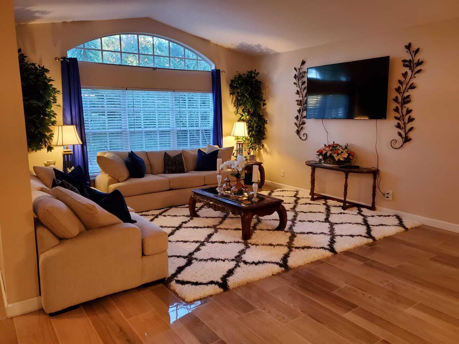 OLEANDER PINES - Residential