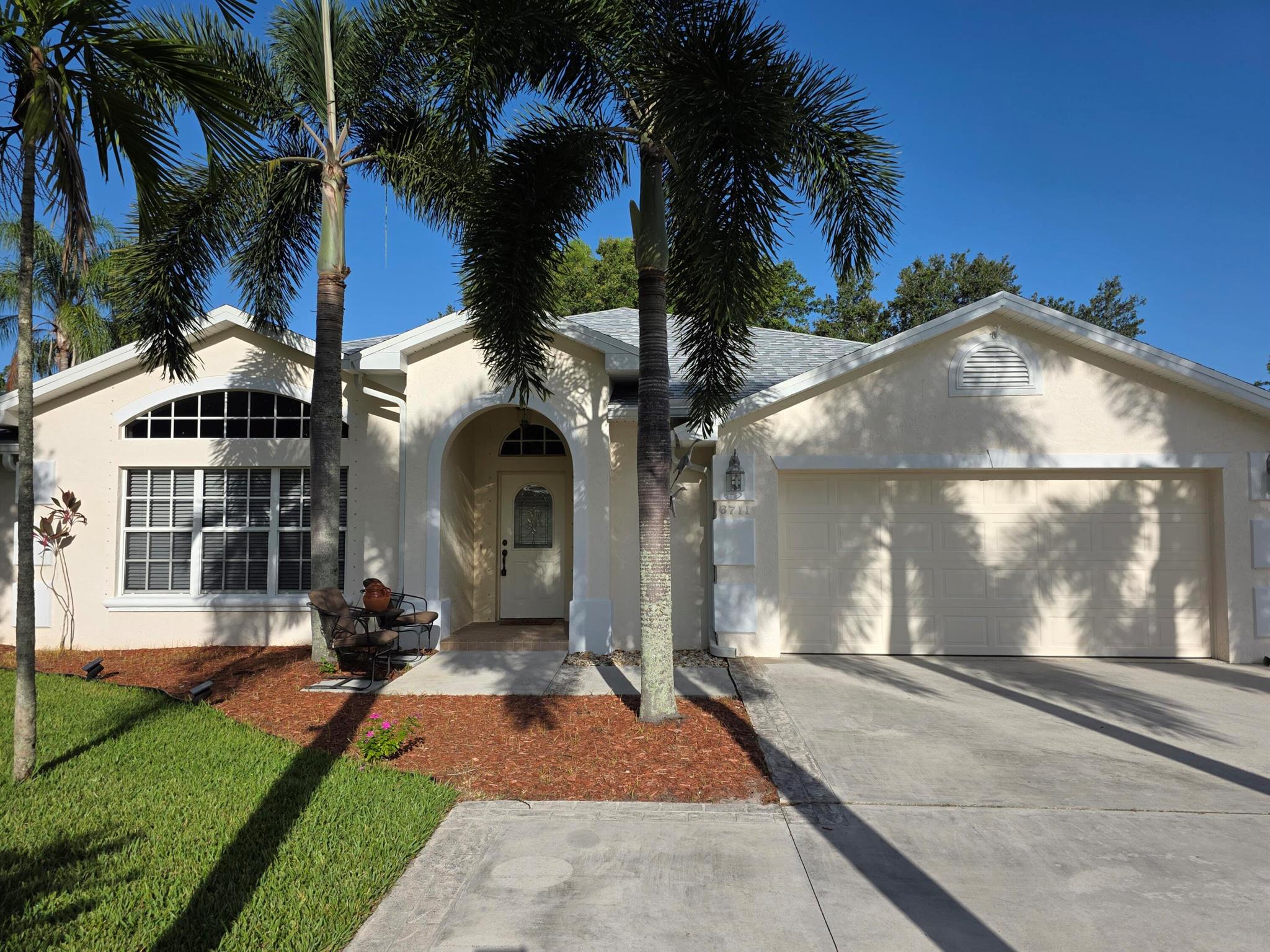 OLEANDER PINES - Residential