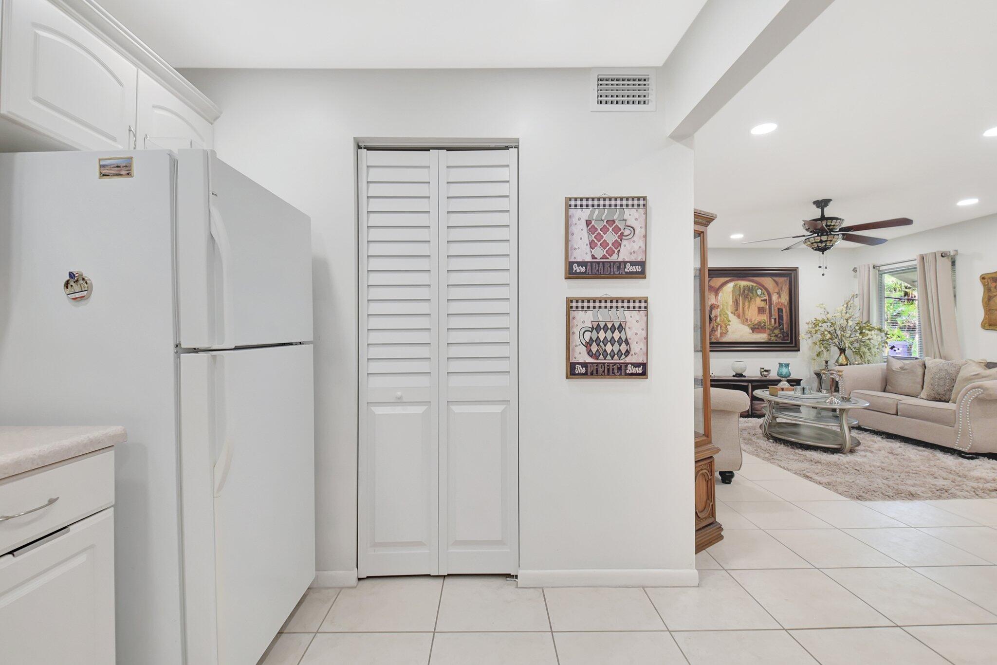 LA PINATA CONDO - Residential Lease