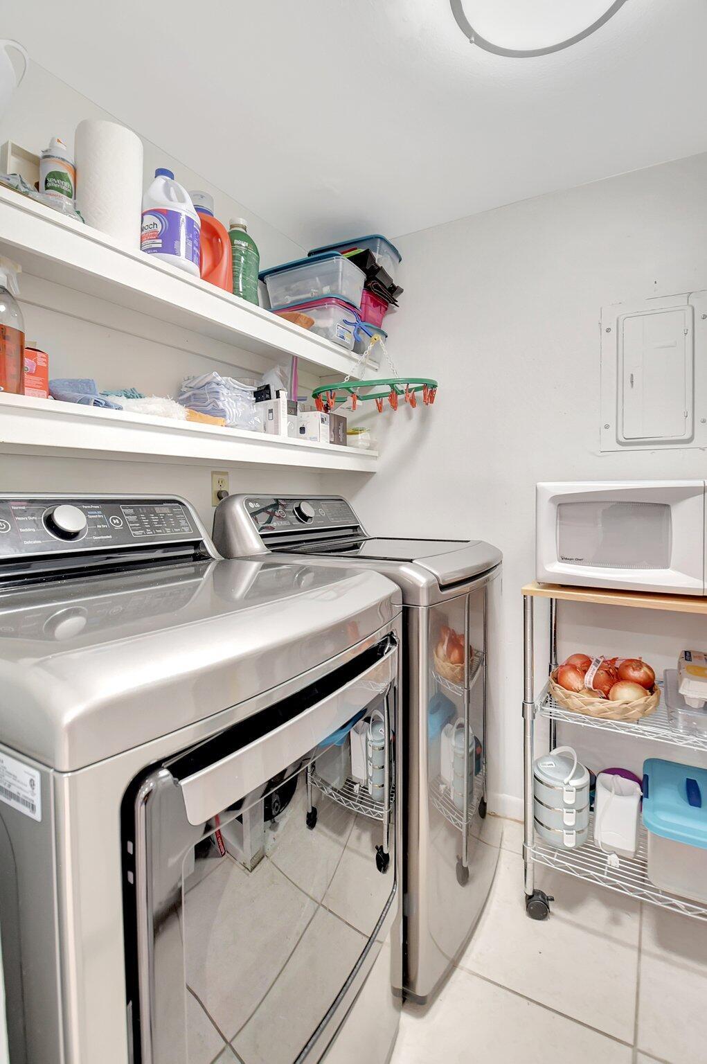 LA PINATA CONDO - Residential Lease