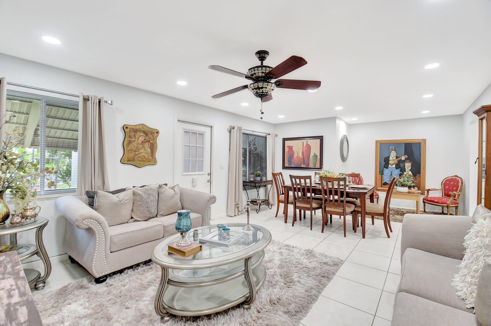 LA PINATA CONDO - Residential Lease