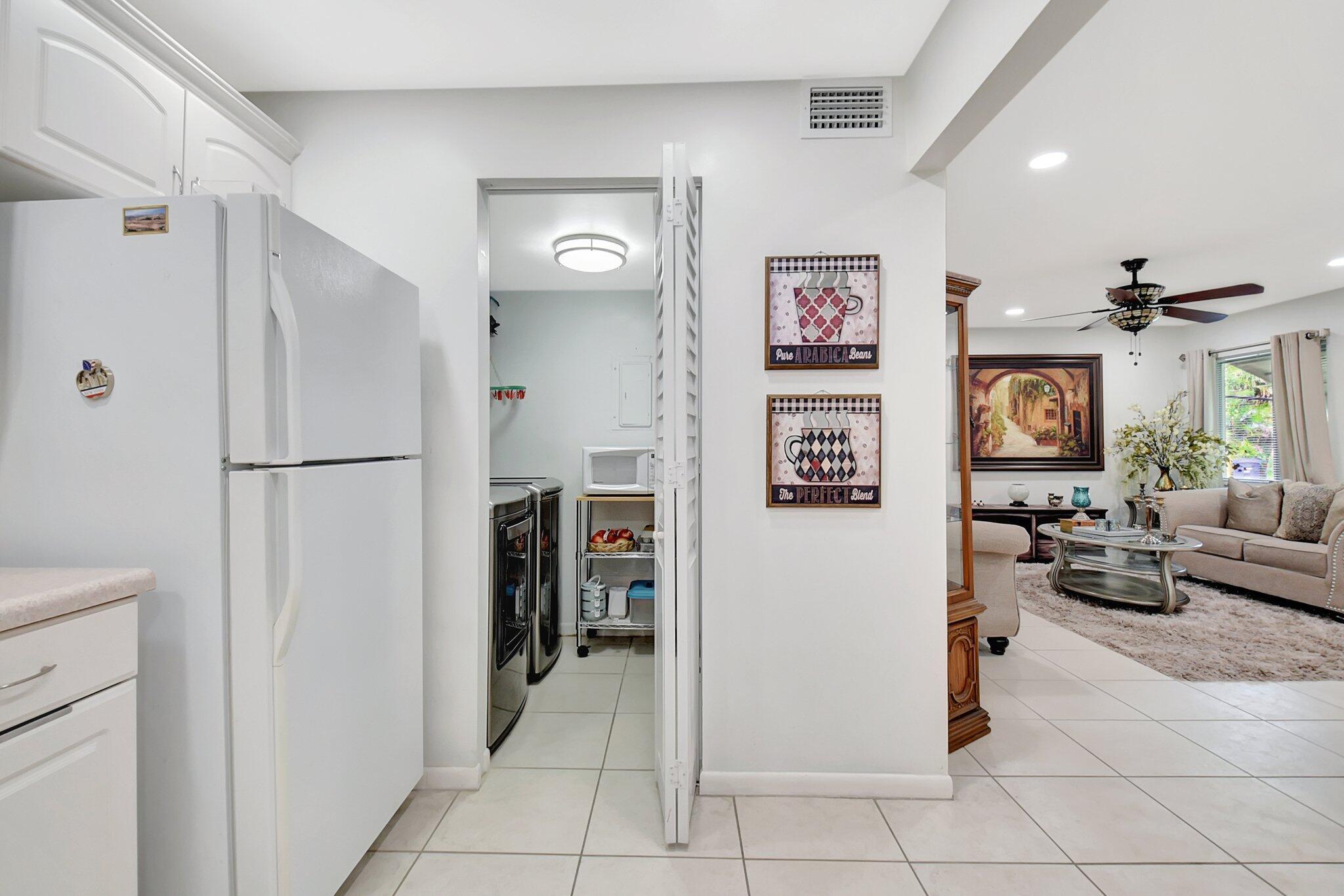 LA PINATA CONDO - Residential Lease