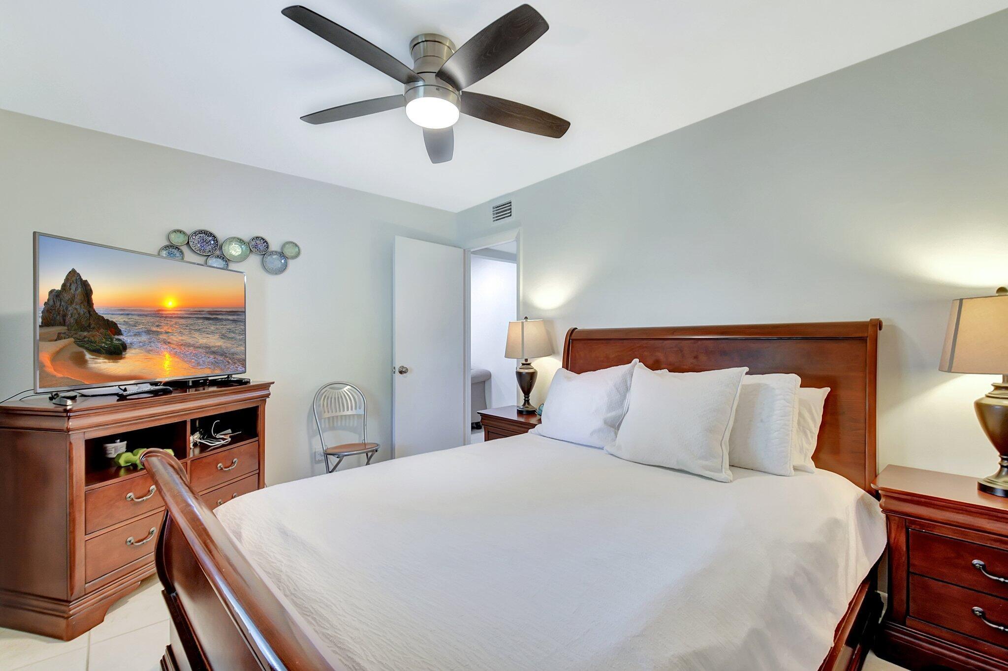 LA PINATA CONDO - Residential Lease