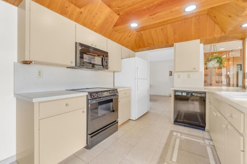 Tiny photo for 1774 NW 39th Place, Oakland Park, FL 33309 (MLS # F10524293)