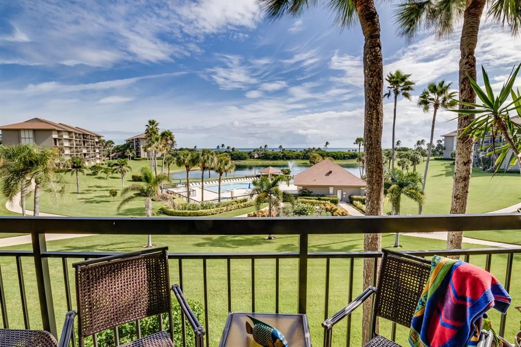 Photo of 401 S Seas Drive #304, Jupiter, FL 33477 (MLS # R10676632)