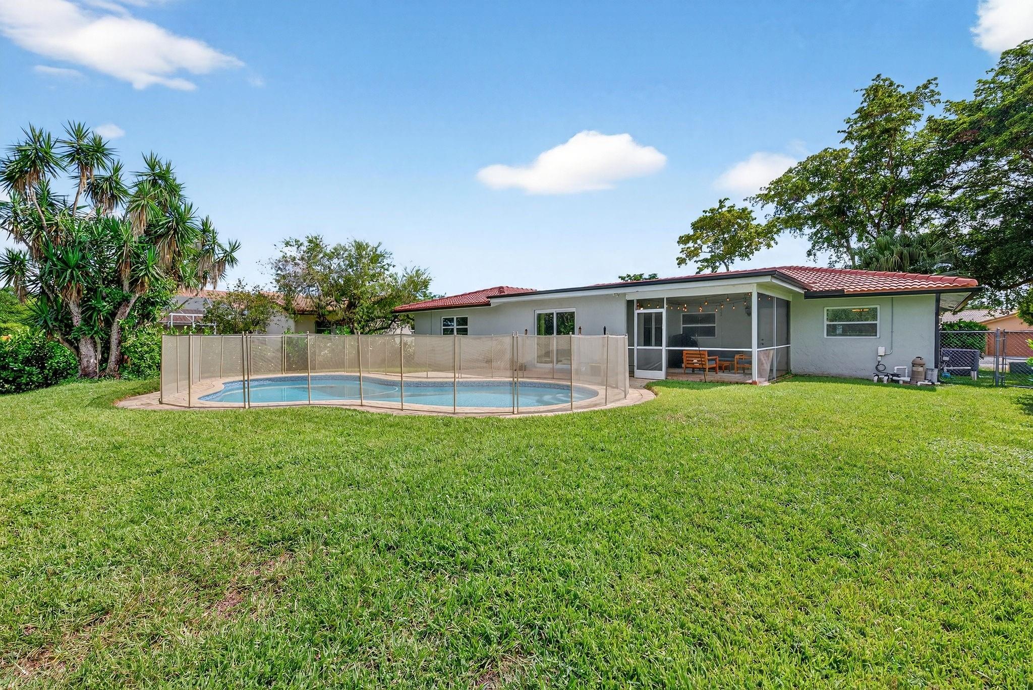 The Windings 70-44 B - Residential