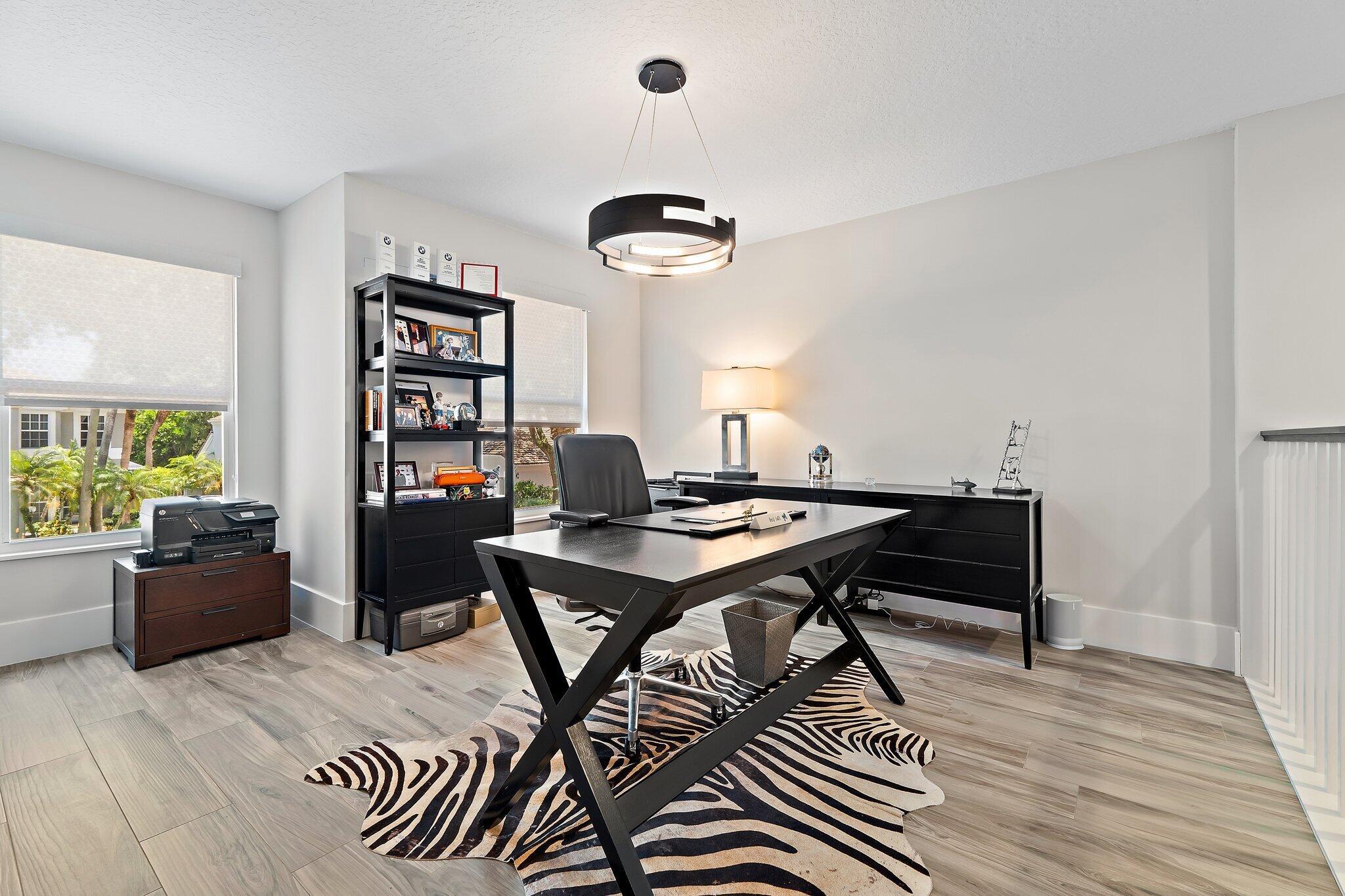 OAK HARBOUR 3 - Residential