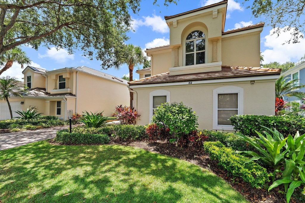 Photo of 32 Grand Bay Circle, Juno Beach, FL 33408 (MLS # R11145520)