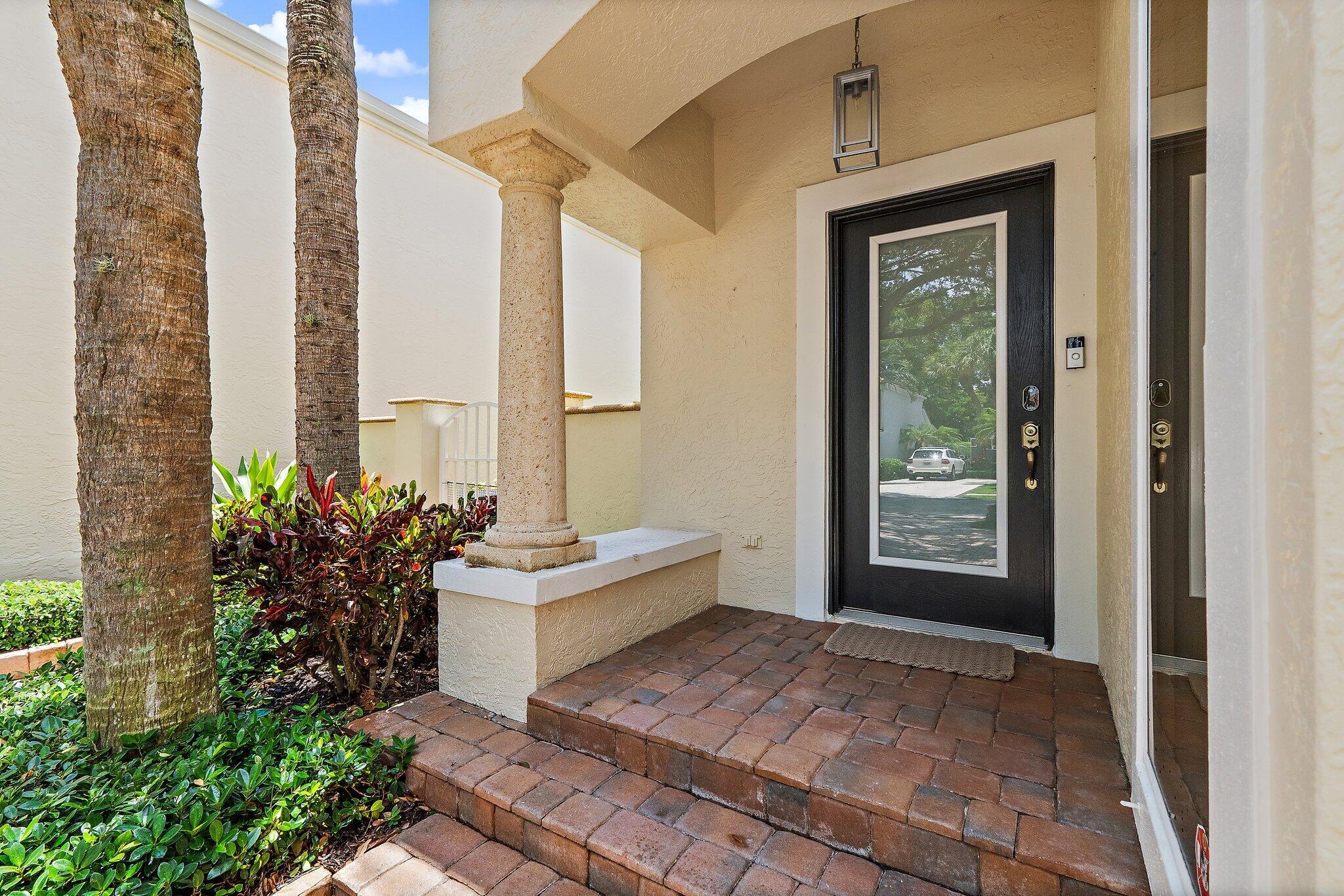 OAK HARBOUR 3 - Residential