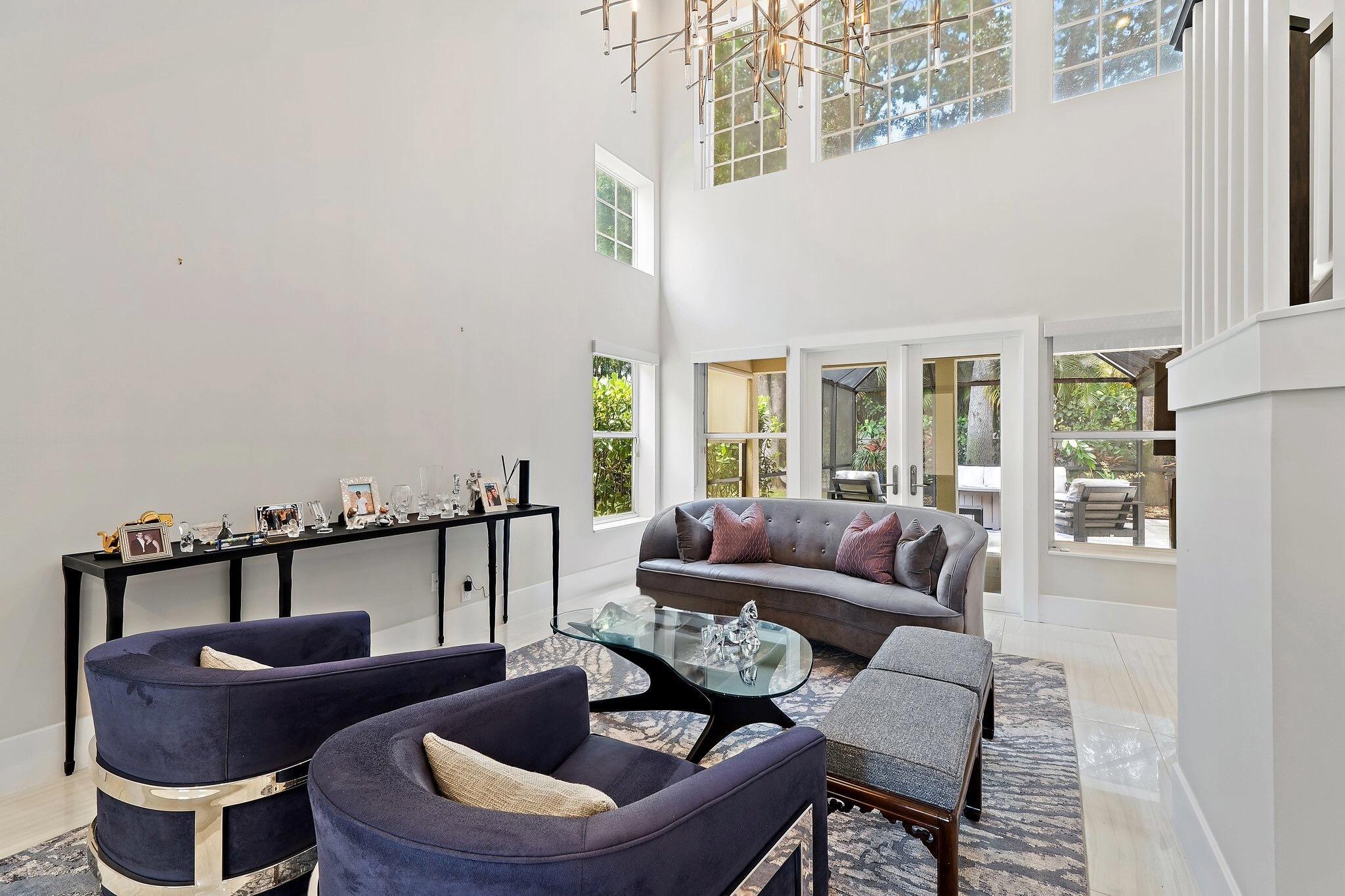 OAK HARBOUR 3 - Residential