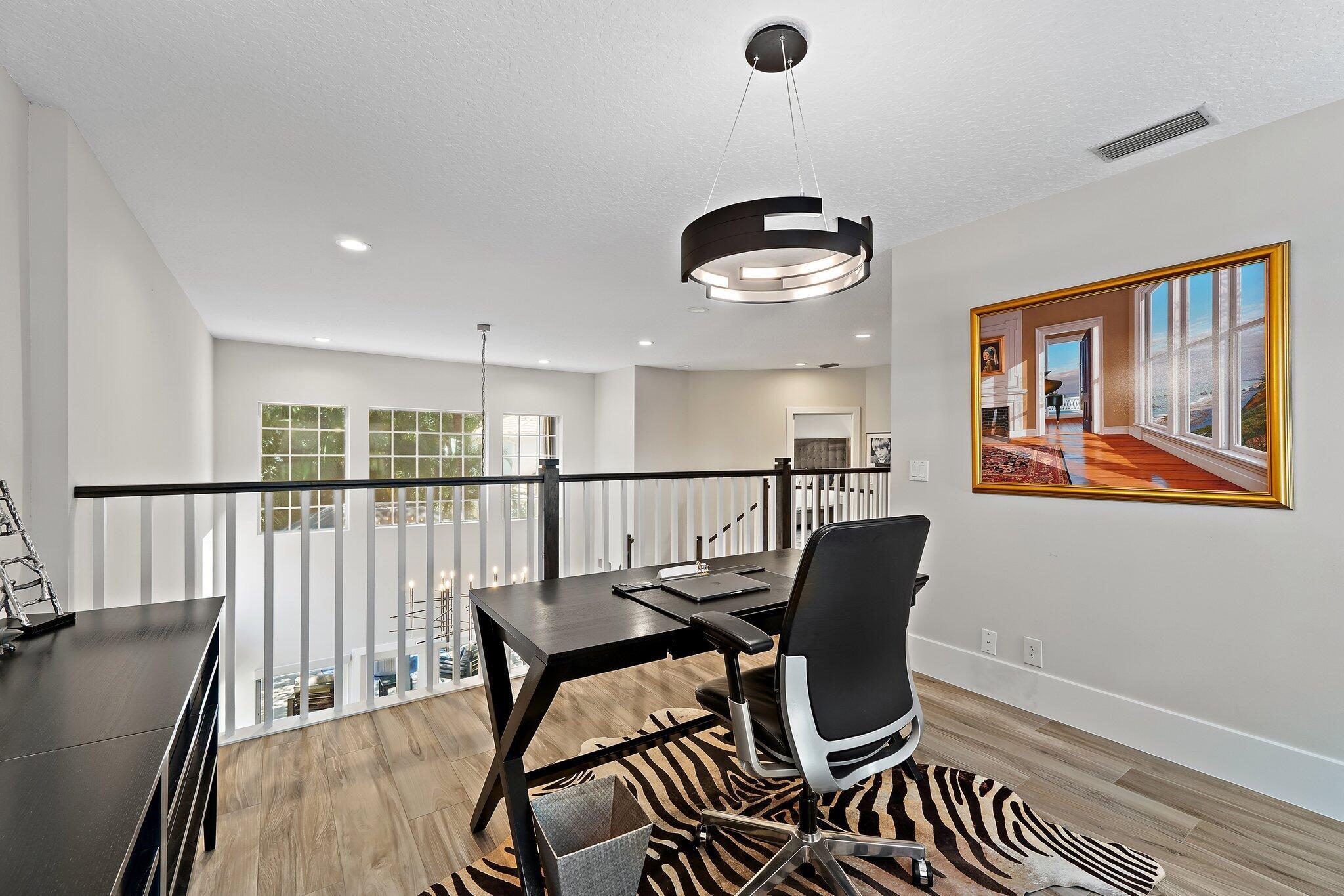 OAK HARBOUR 3 - Residential