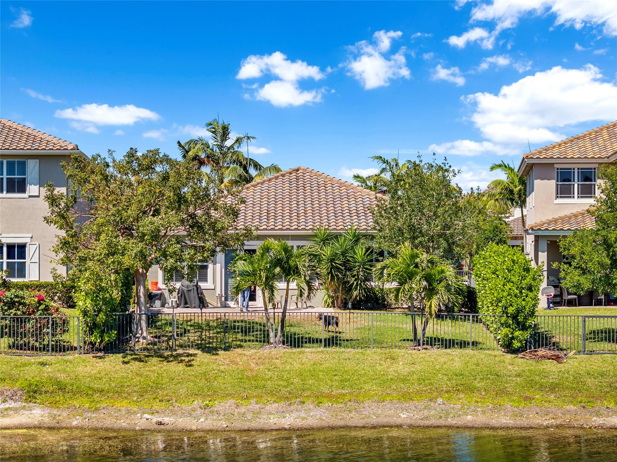 MiraLago - Residential