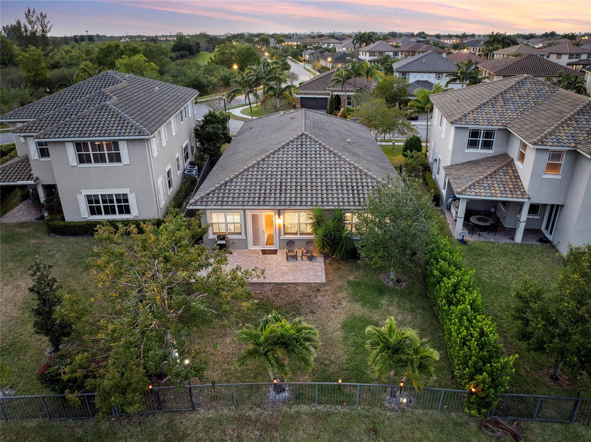 MiraLago - Residential