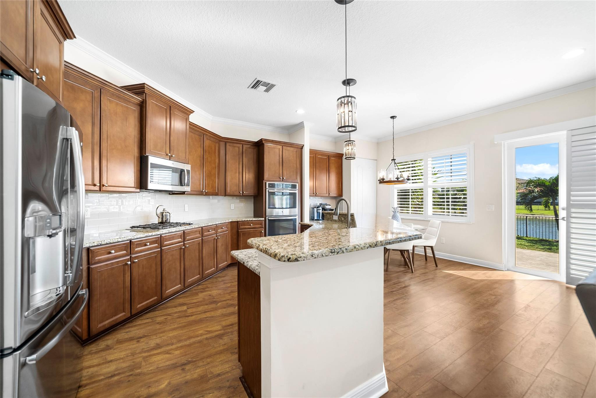 MiraLago - Residential