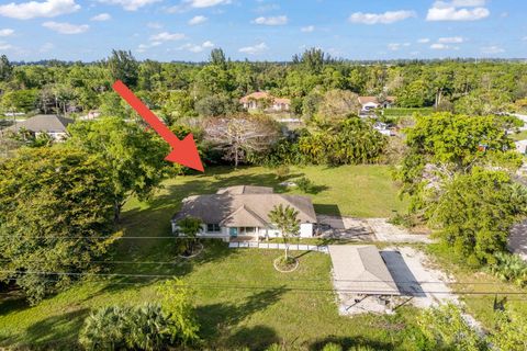 A home in Loxahatchee